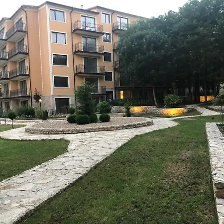 Rabi Park -studio Varna